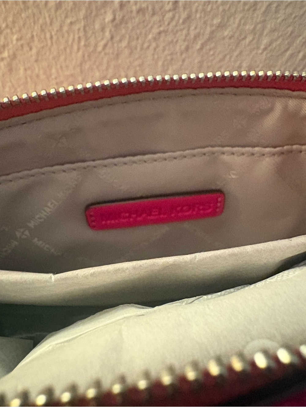 NEW AUTHENTIC Michael Kors Hot Pink Crossbody Bag - Picture 11 of 12